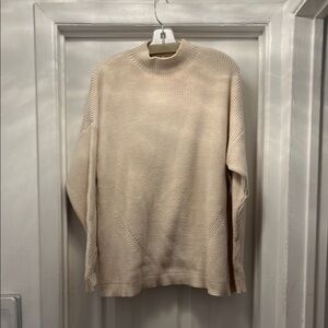 IMNYC Woman’s xl Cream Sweater